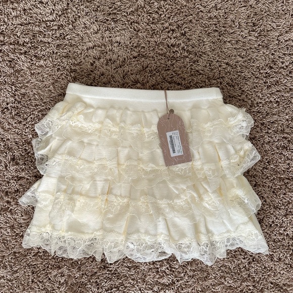 Meshki Ruffle matching set - Picture 2 of 7